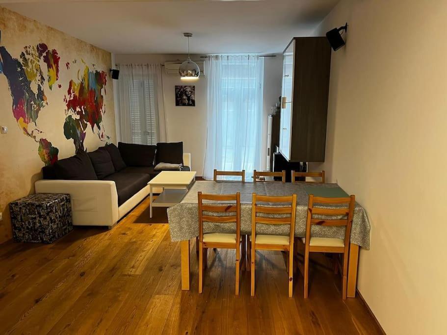 Porec, Tolle 3 Zi-Whg, Sehr Zentral, Top Zustand! Mit Internet Und W-Lan! Eksteriør bilde