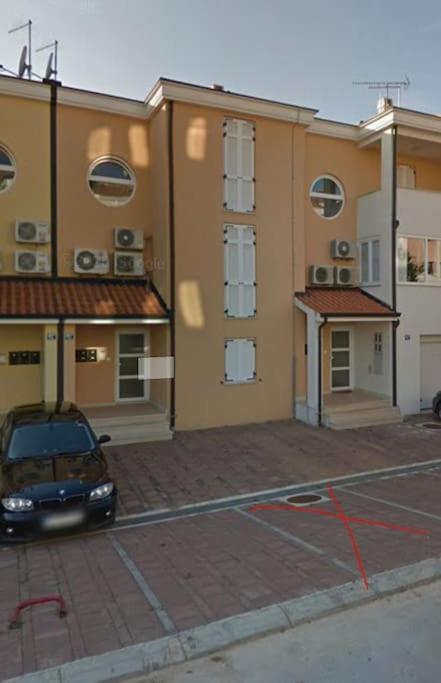 Porec, Tolle 3 Zi-Whg, Sehr Zentral, Top Zustand! Mit Internet Und W-Lan! Eksteriør bilde